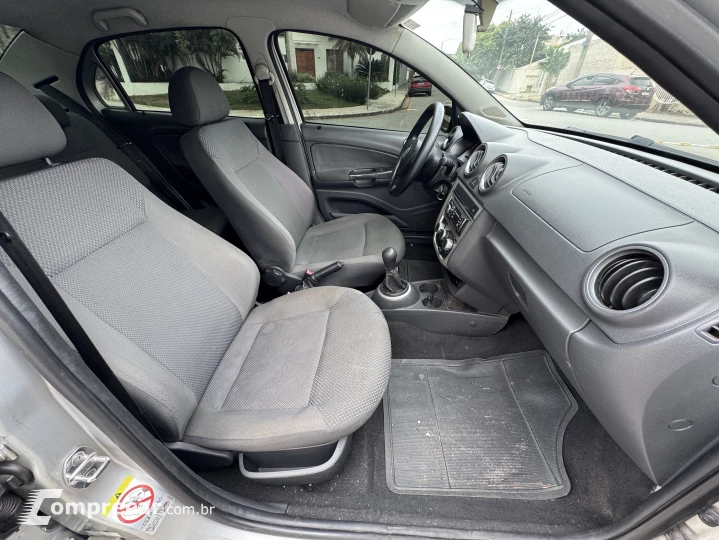 VOYAGE 1.6 MI Comfortline 8V