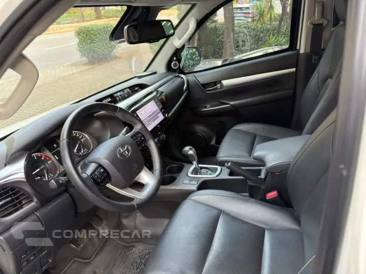 HILUX 2.8 D-4d Turbo CD SRX 4X4