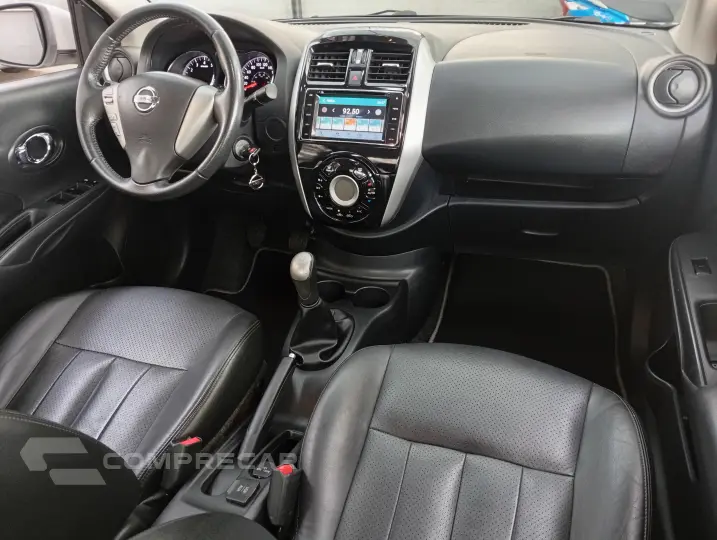 VERSA 1.6 16V Unique
