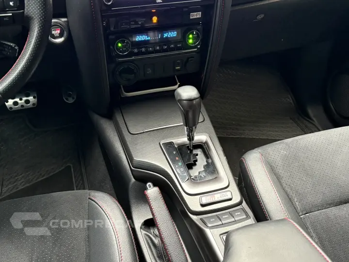 HILUX SW4 2.8 D-4d Turbo Gr-s 7L 4X4