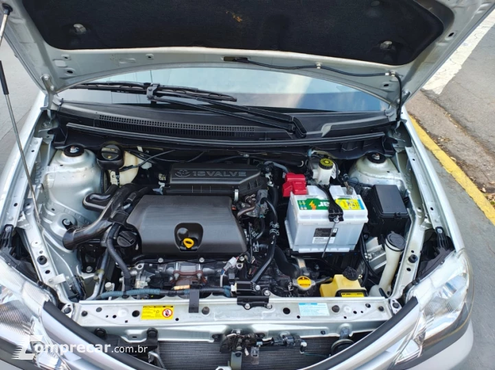 ETIOS 1.5 XS Sedan 16V