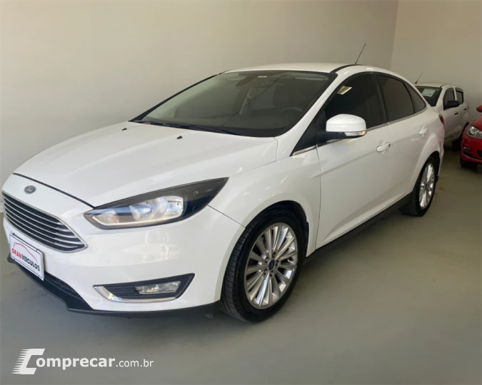 FOCUS 2.0 TITANIUM SEDAN 16V FLEX 4P POWERSHIFT