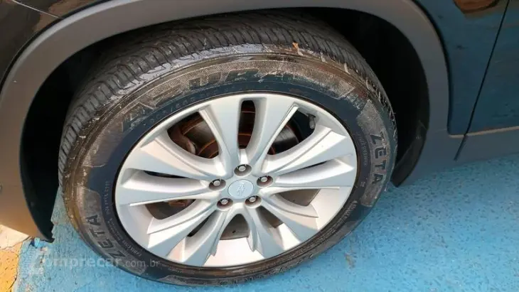 TRACKER LTZ 1.4 TURBO 16V FLEX 4X2 AUT.