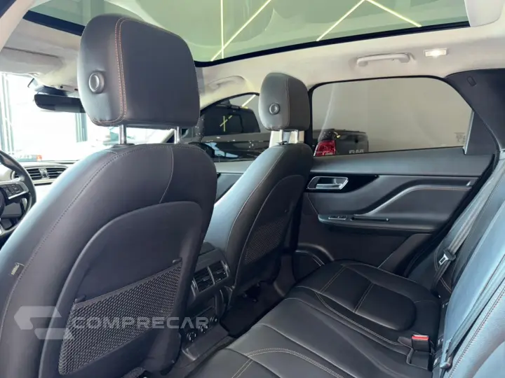 JAGUAR F-PACE  2.0 16V TURBO DIESEL PRESTIGE AWD 4P AUTOMÁTI