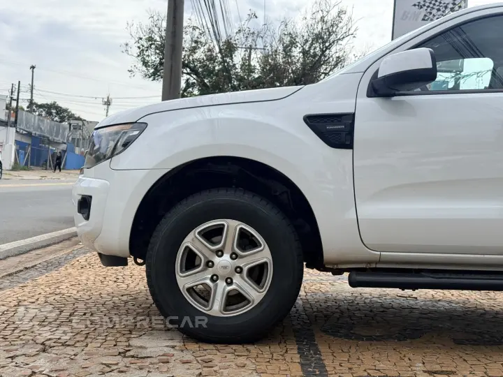 RANGER 2.5 XLS 4X2 CS 16V