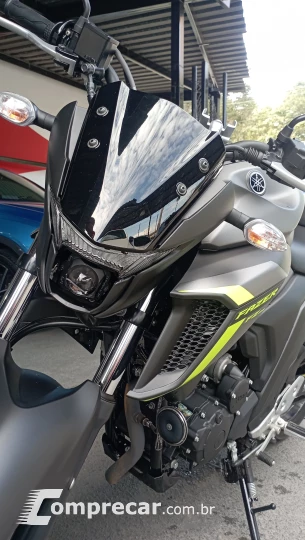 YAMAHA FZ25 FAZER