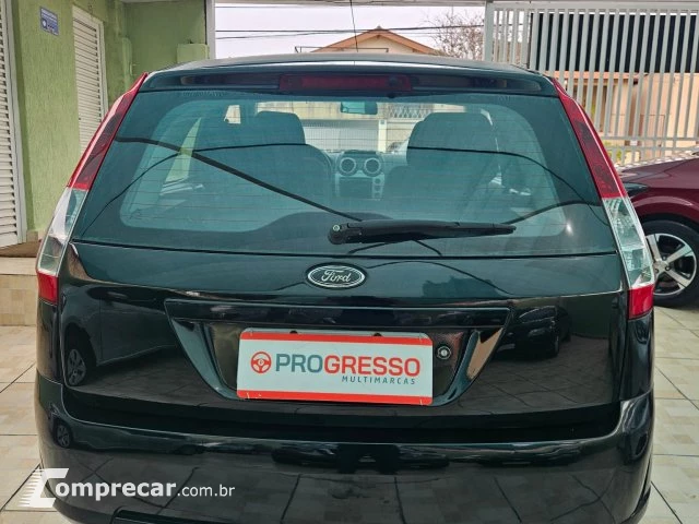 FIESTA HATCH - 1.6 MPI CLASS HATCH 8V 4P MANUAL