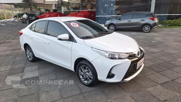 YARIS 1.5 16V FLEX SEDAN XS MULTIDRIVE