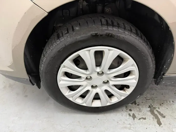 Grand Siena ESSENCE 1.6 Flex 16V