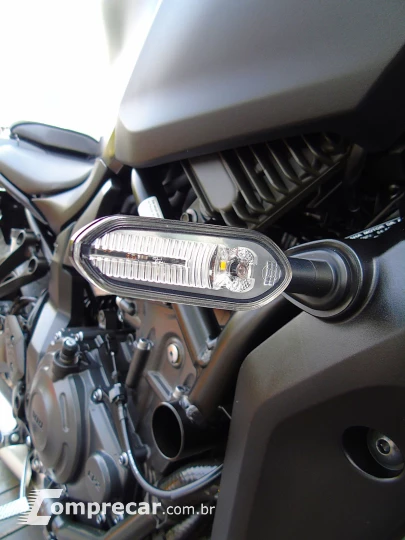 YAMAHA MT-07 CONNECTED ABS
