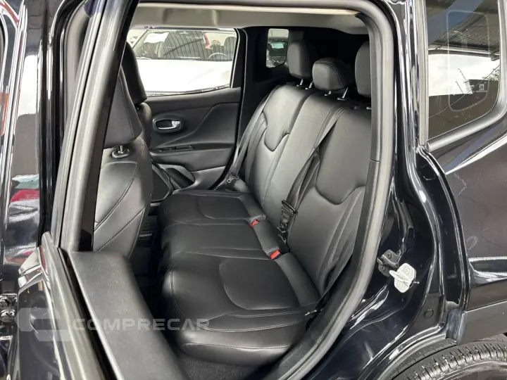 Renegade 1.8 4x2 Flex 16V Aut.