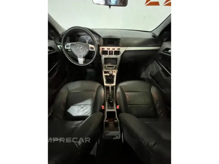 VECTRA 2.0 MPFI ELEGANCE 8V FLEX 4P MANUAL