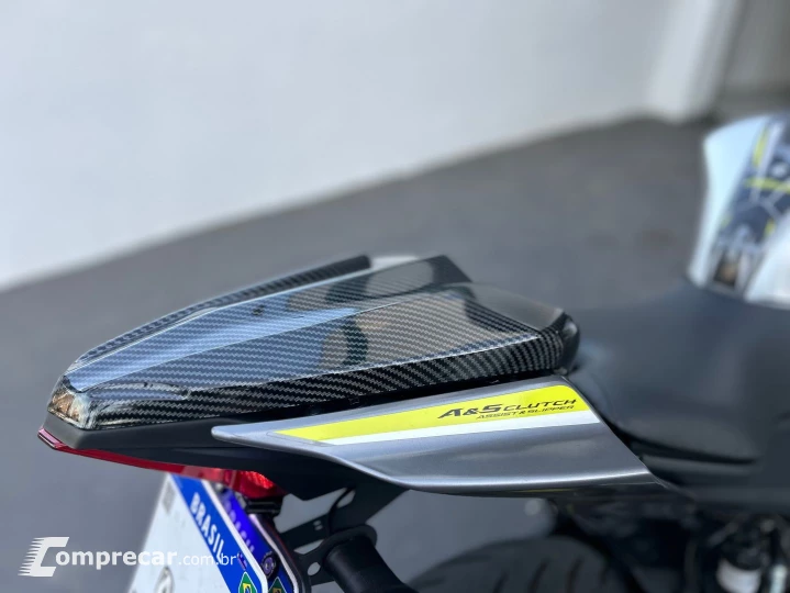 Yzf R15