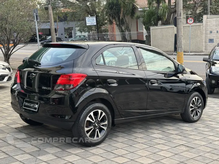 ONIX HATCH LTZ 1.4 8V FlexPower 5p Mec.