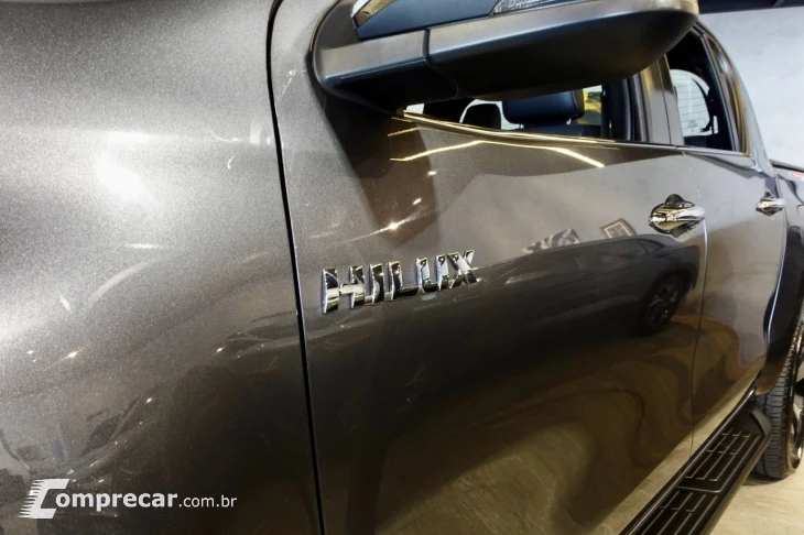 Hilux Caminhonete 2.8 16V SRX 50 ANOS 4X4 TURBO DIESEL CABIN