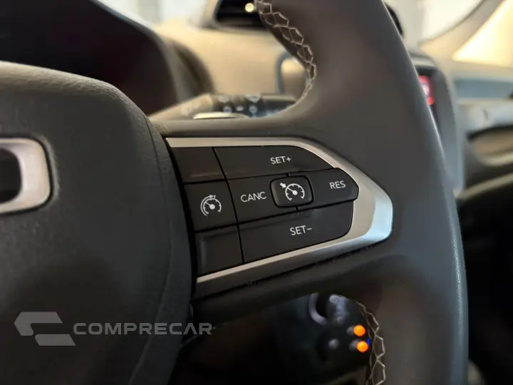 RENEGADE 1.3 T270 TURBO FLEX LONGITUDE AT6