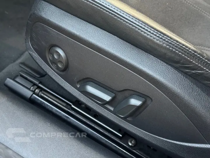 Tt 2.0 Tfsi Coupé Ambition 2P Gasolina S-Tronic