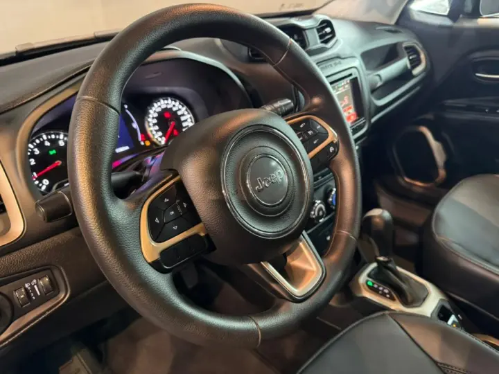 Renegade 1.8 4x2 Flex 16V Mec.