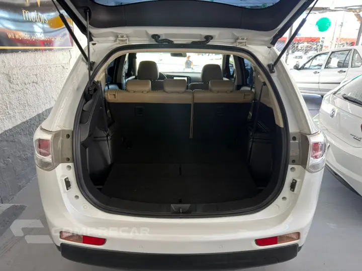 OUTLANDER 3.0 GT 4X4 V6 24V Nova