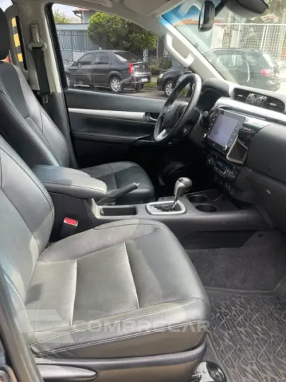 HILUX 2.8 D-4d Turbo CD SRX 4X4