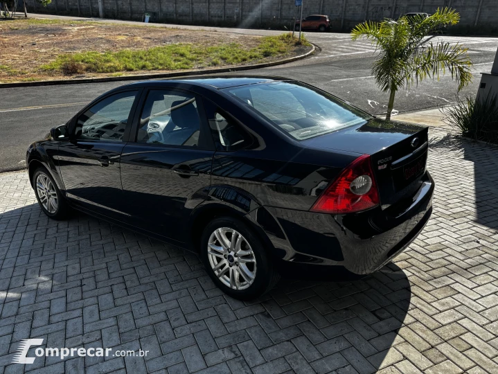 FOCUS 2.0 S Sedan 16V