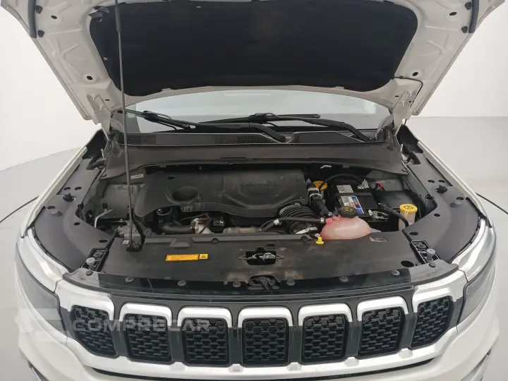 COMMANDER 1.3 T270 TURBO FLEX LIMITED AT6