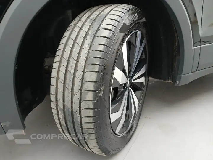 T-CROSS 1.0 200 TSI TOTAL FLEX AUTOMÁTICO