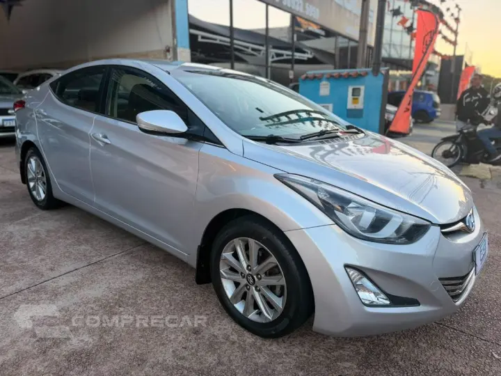 Elantra GLS 2.0 16V Flex Aut.