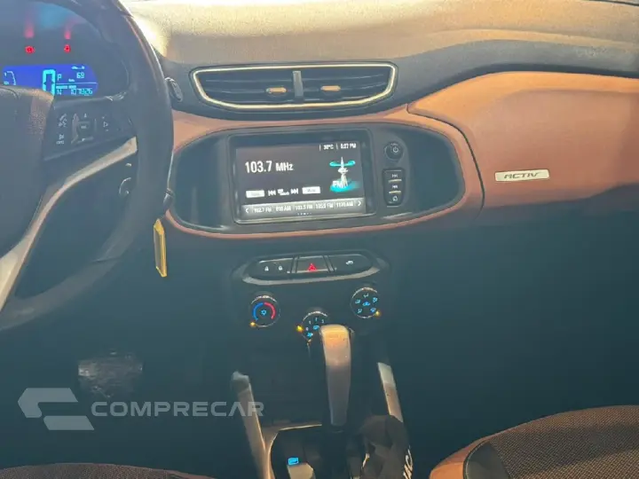 ONIX 1.4 MPFI ACTIV 8V FLEX 4P AUTOMATICO