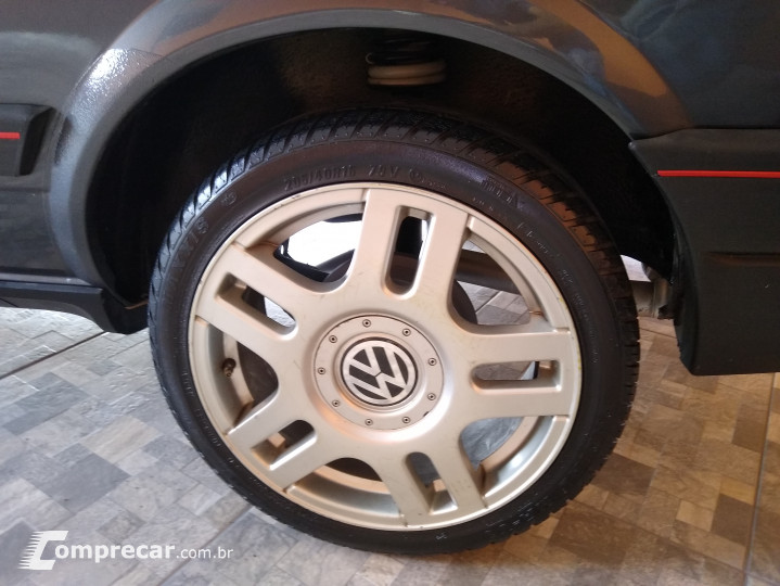 VOYAGE 1.8 GLS 8V