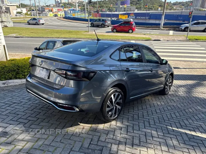 VIRTUS Highline 200 TSI 1.0 Flex 12V Aut