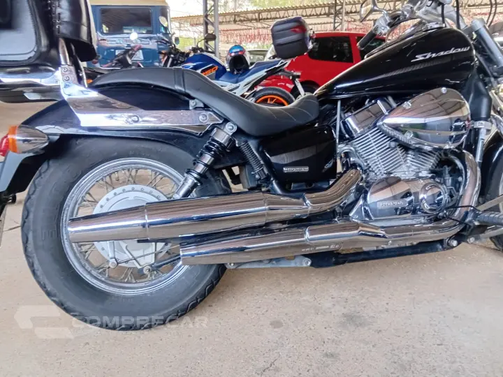 Honda shadow 750
