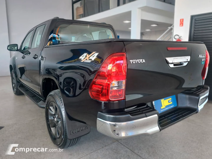 HILUX 2.8 D-4d Turbo CD SRV 4X4