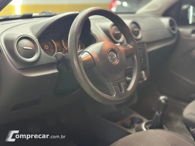 VOYAGE - 1.6 MI 8V 4P MANUAL
