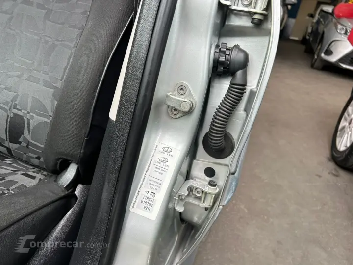 207 XR Sport 1.4 Flex 8V 5p