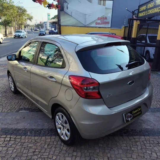 Ka 1.0 SE/SE Plus TiVCT Flex 5p