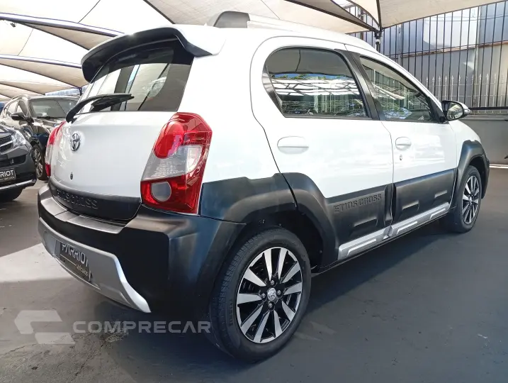 ETIOS CROSS 1.5 16V
