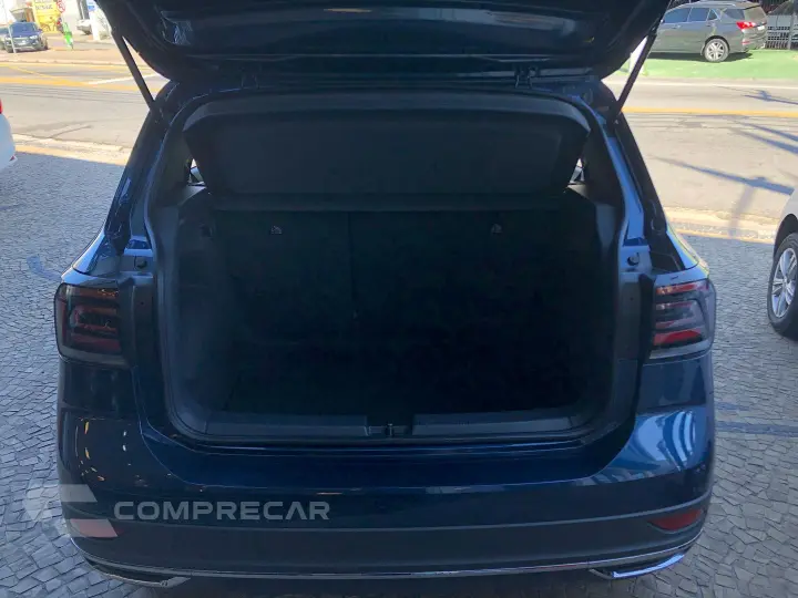 T-Cross 1.4 250 Tsi Total Flex Highline Automático