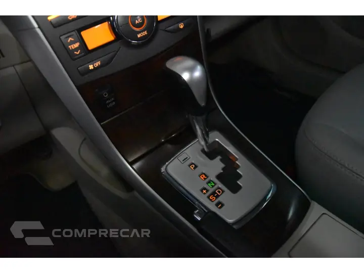 COROLLA 2.0 ALTIS 16V FLEX 4P AUTOMÁTICO