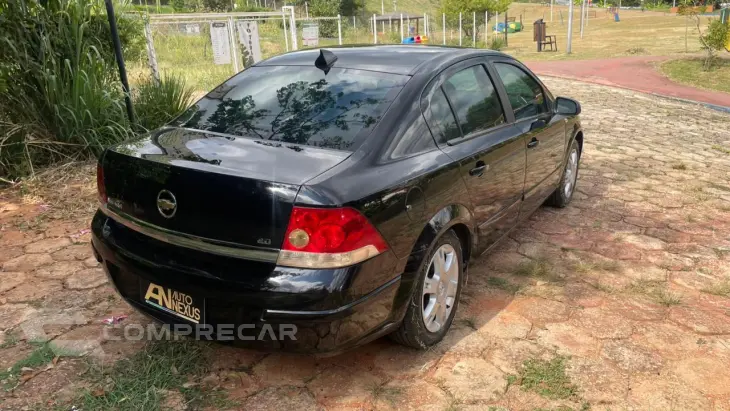 VECTRA 2.0 MPFI Elegance 8V