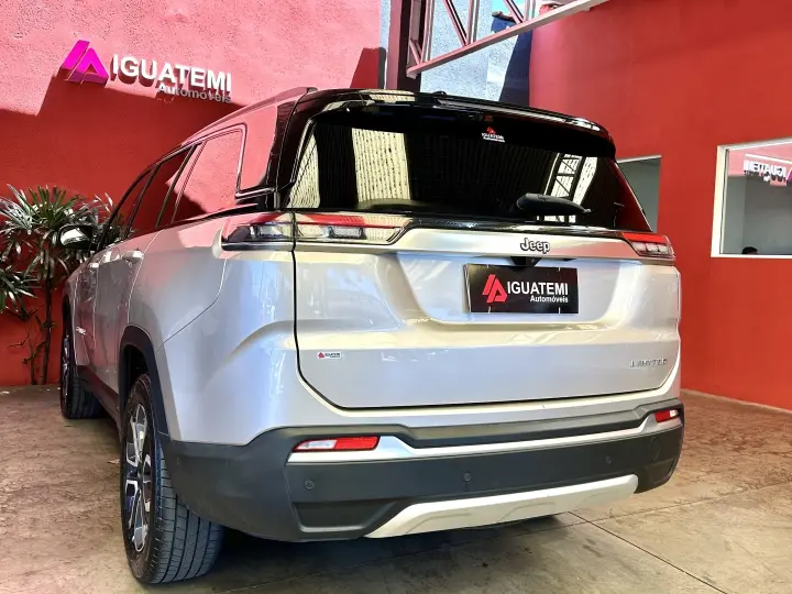 COMMANDER 1.3 T270 TURBO FLEX LIMITED AT6