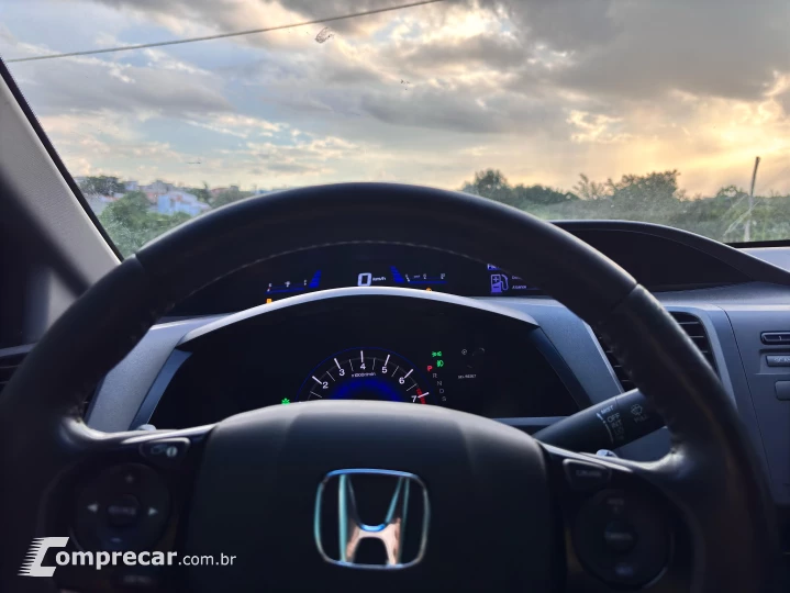 Civic New  LXR 2.0 i-VTEC (Aut) (Flex)