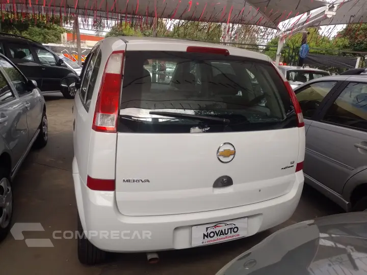MERIVA 1.8 MPFI JOY 8V