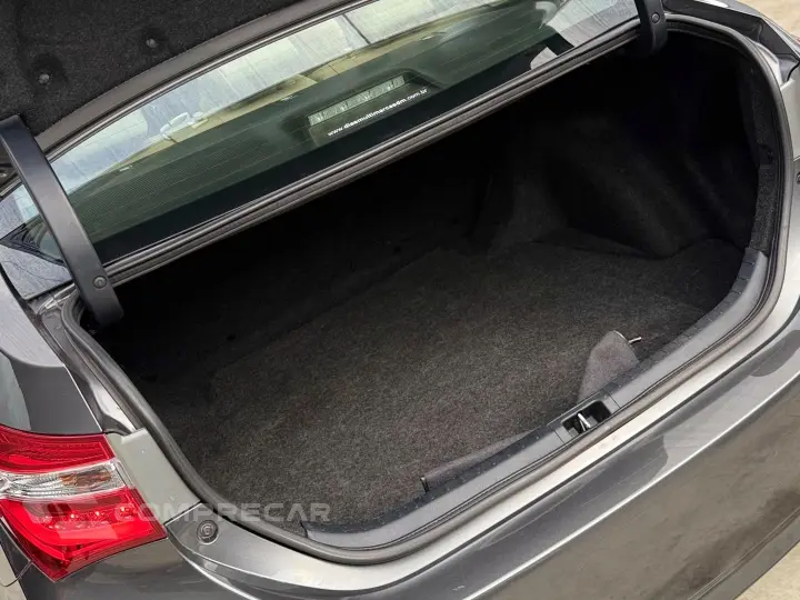 COROLLA 2.0 ALTIS 16V FLEX 4P AUTOMÁTICO
