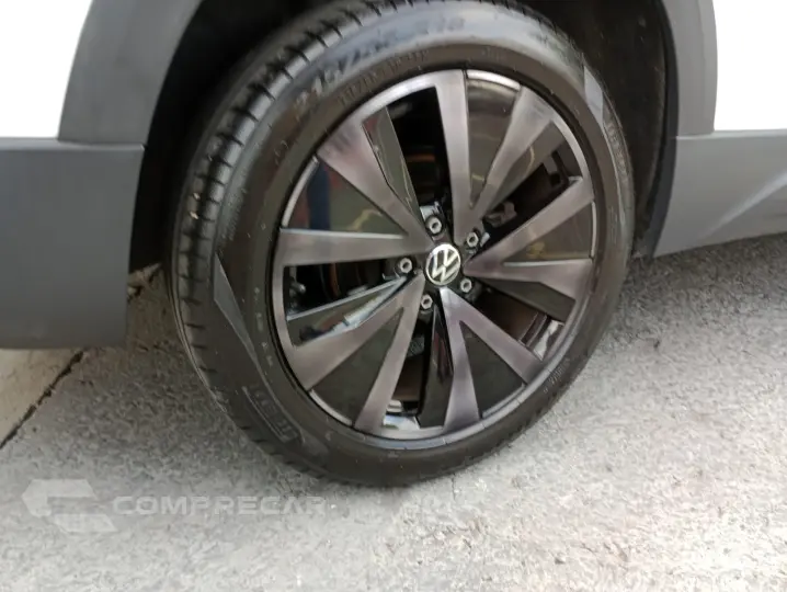 TAOS 1.4 250 TSI Highline