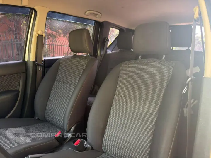 LIVINA 1.8 S 16V