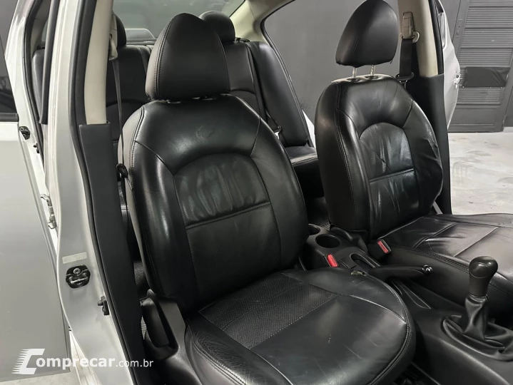 VERSA 1.6 16V SL