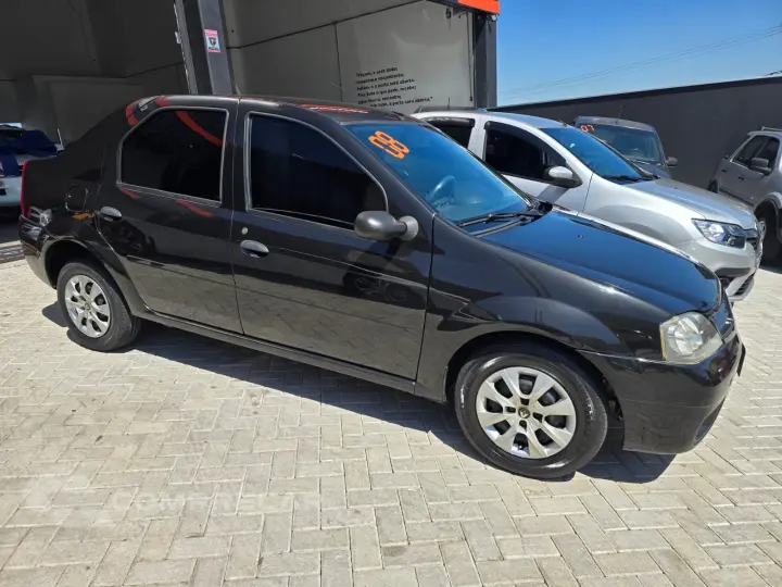 LOGAN Authentique Hi-Flex 1.6 8V 4p