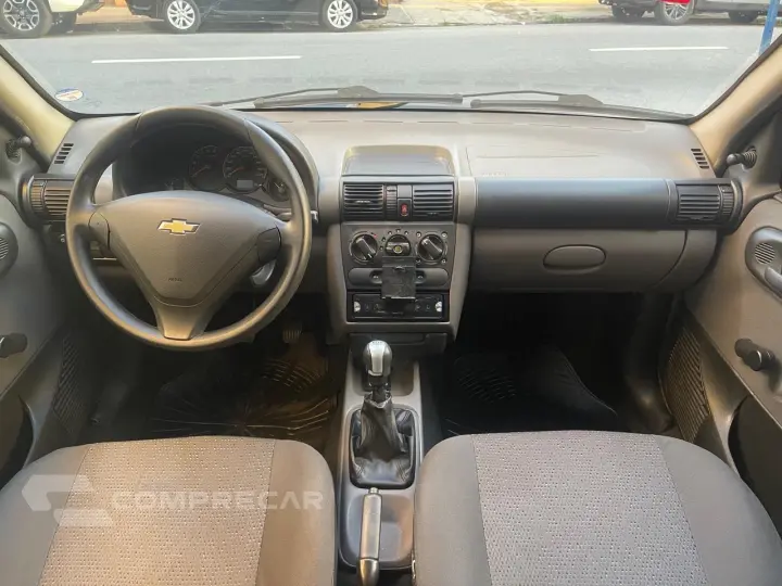 CORSA 1.0 MPFI Classic Sedan 8V
