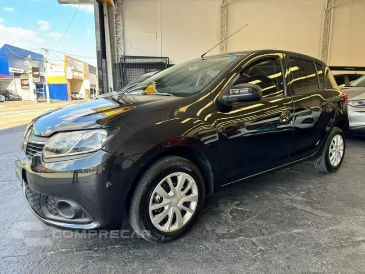 RENAULT/SANDERO EXPR 10